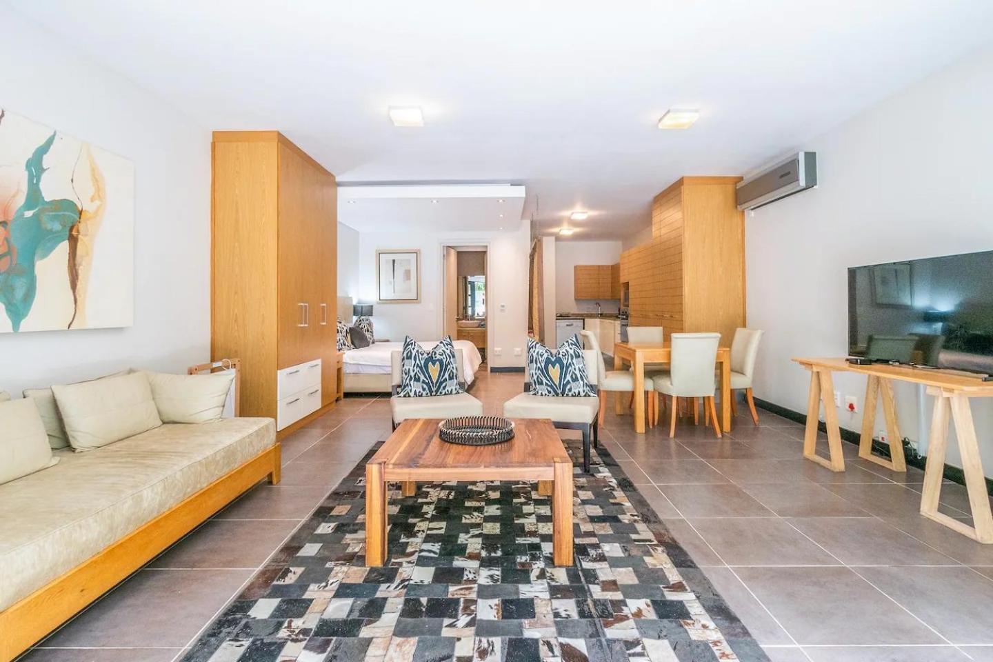 Relaxing Apartment, The Glen, Camps Bay With Plunge Pool Apartment