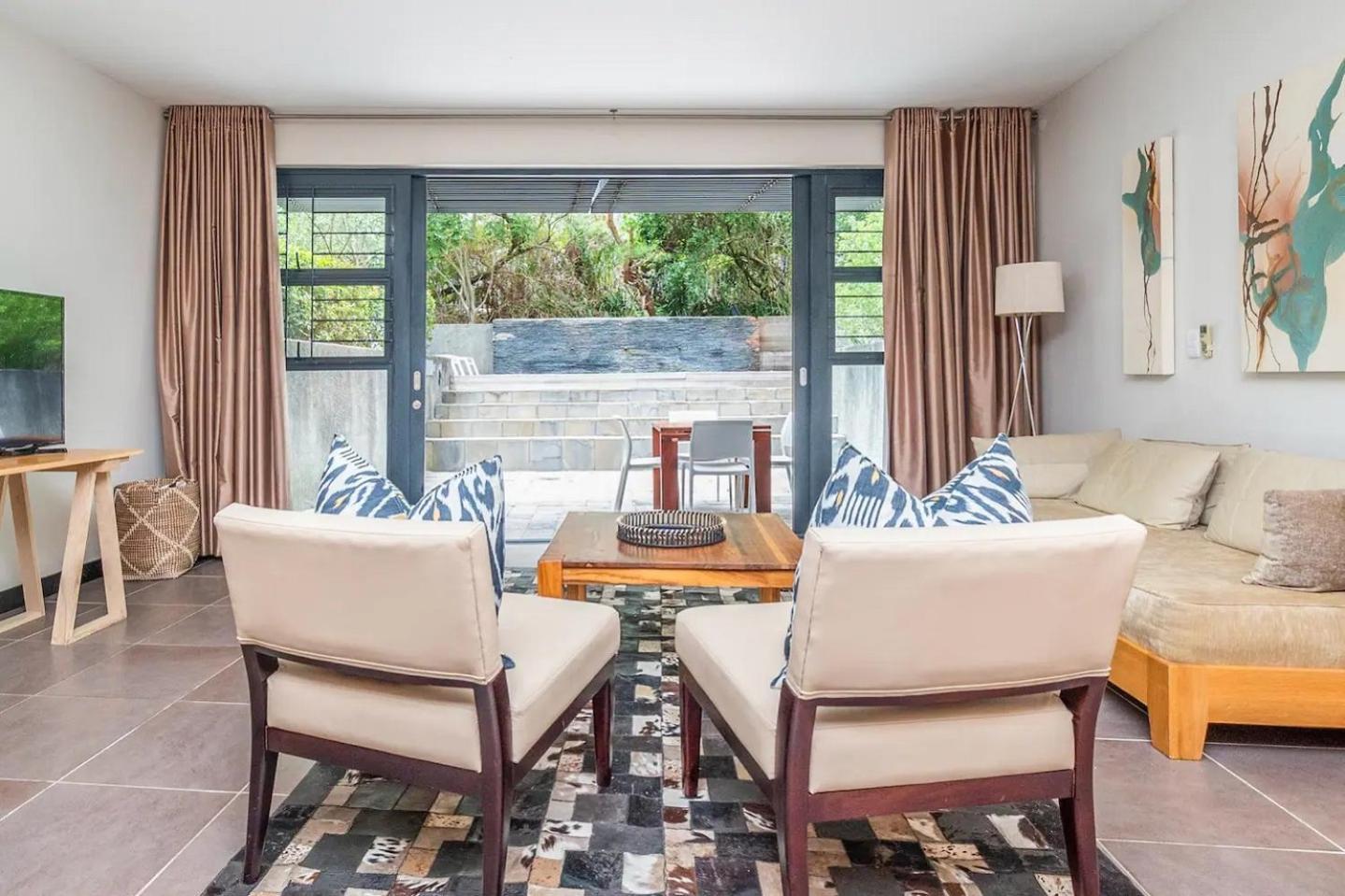 Apartment Relaxing Apartment, The Glen, Camps Bay With Plunge Pool *
